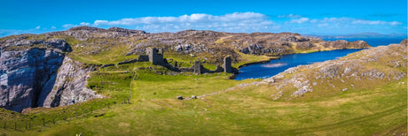 Three Castle Head on Mizen Peninsula in Ireland 156cm x 60cm / Black